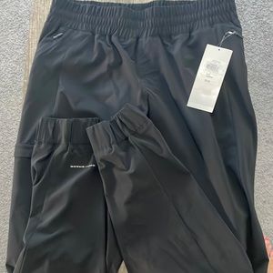 Columbia, Black Jogger pants, Size Medium w/ Omni-Shield